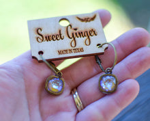 Load image into Gallery viewer, Simplicity