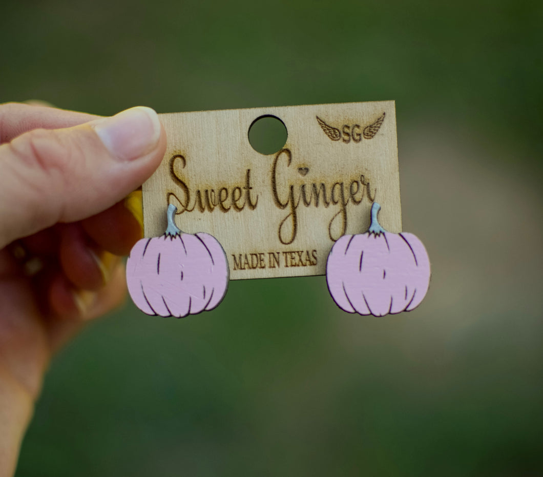 Pumpkin Studs Pink