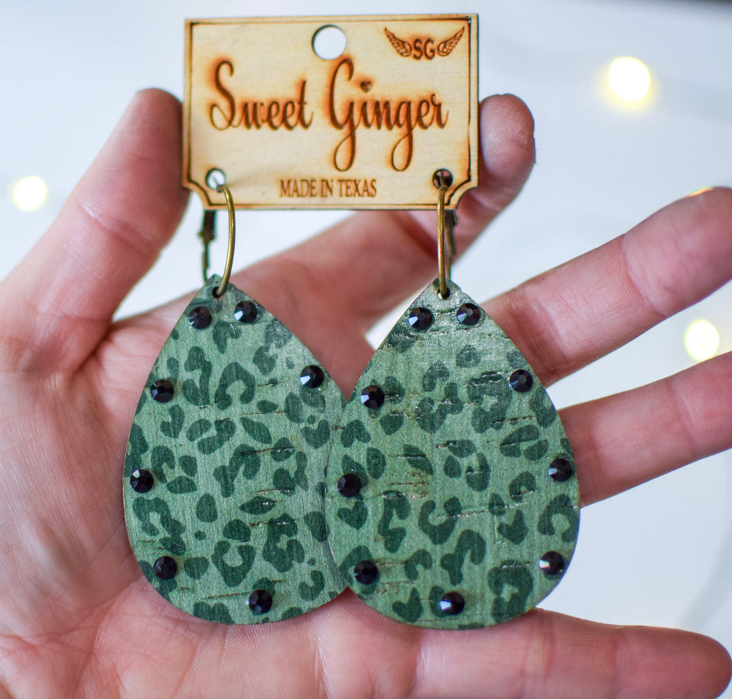 Olive Cheetah Teardrop