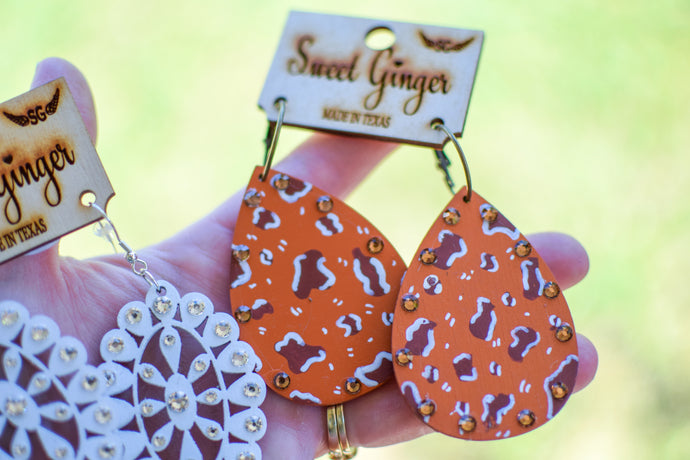 Fall cheetah teardrop