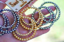 Load image into Gallery viewer, Scallop circle no stone in the center