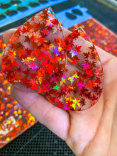 Load image into Gallery viewer, Falling for you acrylic