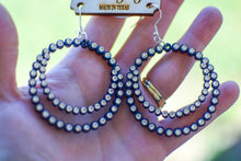 Load image into Gallery viewer, Scallop circle no stone in the center