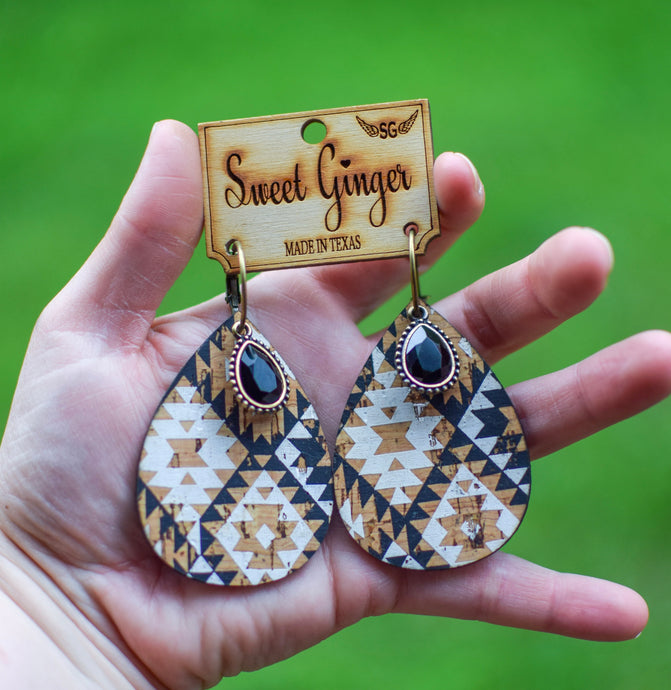 Aztec teardrop