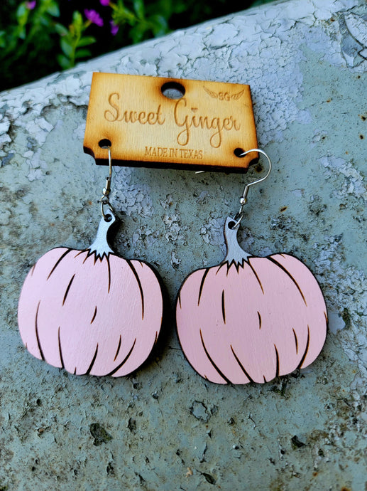 Breast cancer awarness pumpkin