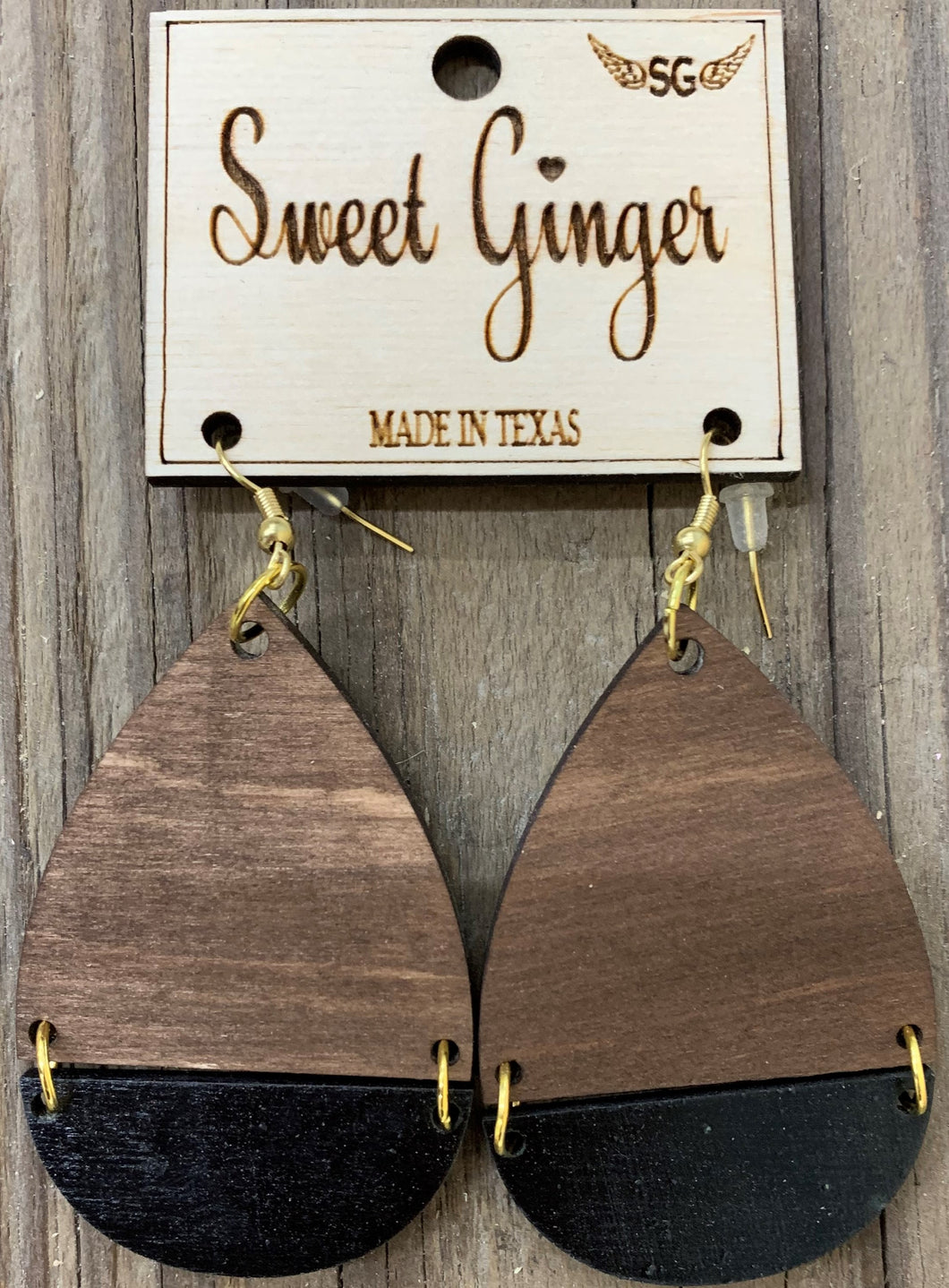 Black two piece tear drop