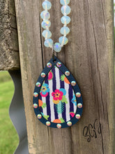 Load image into Gallery viewer, Tropical Vacay necklace