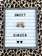 Load image into Gallery viewer, Leopard heart studs with stones